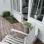 D'hote Ensoleillee A 300m De La