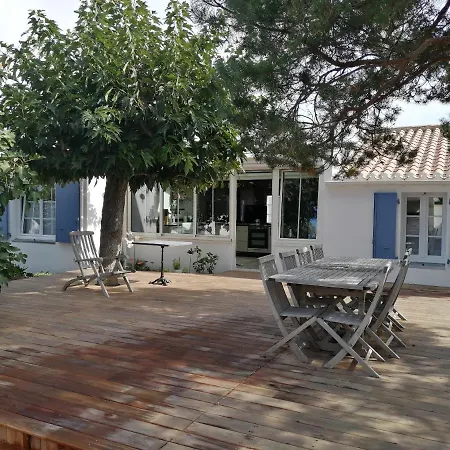فندق مبيت وإفطار D'hote Ensoleillee A 300m De La La Guérinière