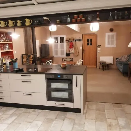 住宿加早餐酒店 D'hote Ensoleillee A 300m De La 4*